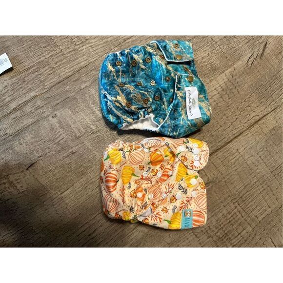 Washable cloth diaper set - Picture 1 of 5